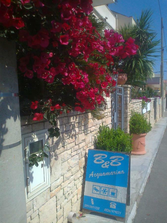 Bed & Breakfast Acquamarina Castro  Eksteriør billede